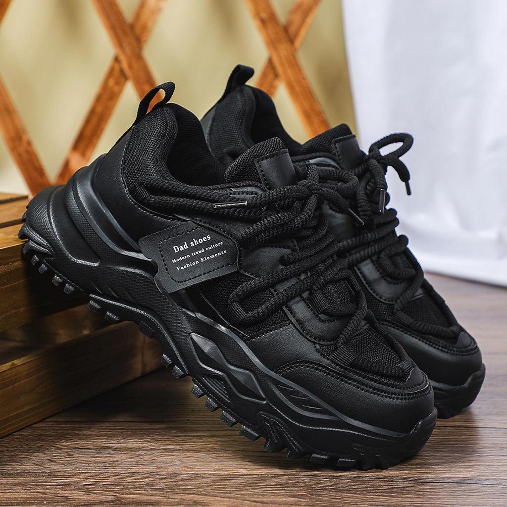 Höhensteigernde Damen-Mode-Sneaker - Trendige, atmungsaktive Dad Shoes aus Mesh für Freizeitkleidung.