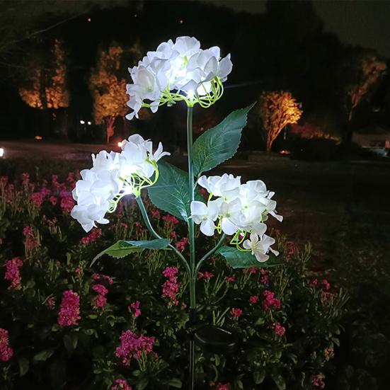 3-Head Solar Hydrangea Flower Garden Light with Colorful LEDs Waterproof Outdoor Stake Lamp