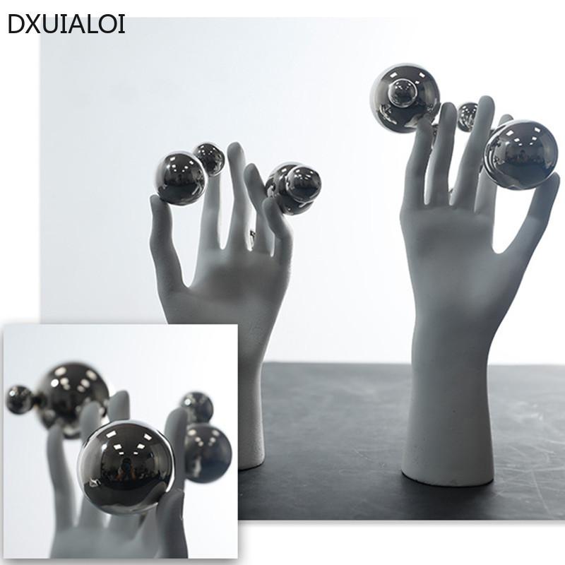 DXUIALOI Modern simplicityHuman puppet hand shape decoration resin crafts creative simple home living room resin decoration
