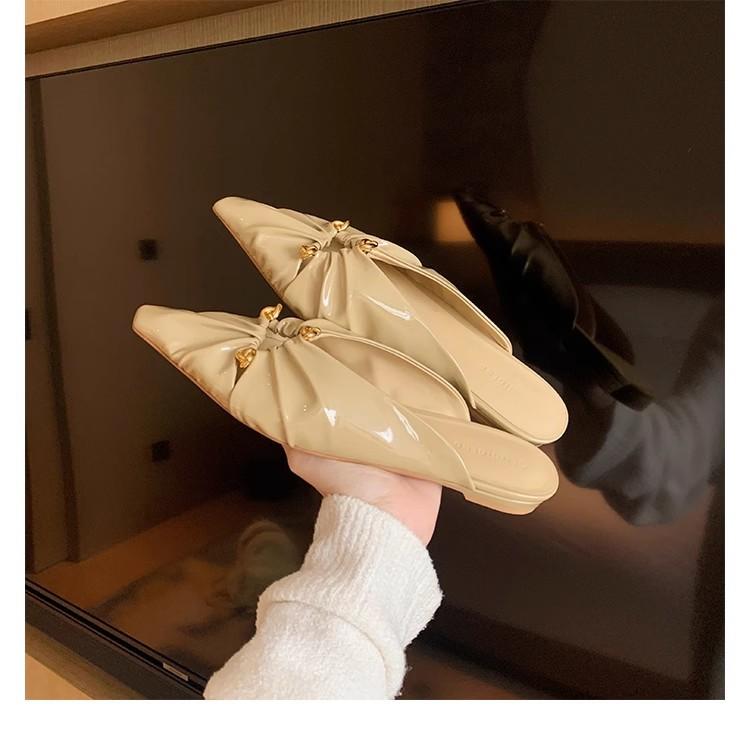

Sheepskin grape mother, the same summer new triangular buckle hollowed out pointed head pleated bag head Muller half slippers women s leather 34