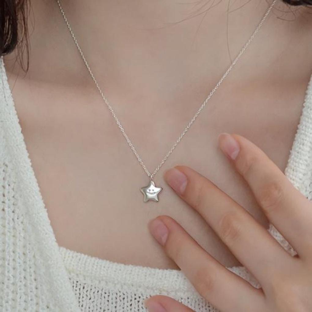 Women's Accessories Daily Smile Star Necklace