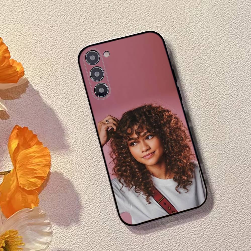 Z-Zendaya Hot Actress Phone Case For Samsung Galaxy A73,A72,A71,A70,A53,A52,A51,Soft Silicone Black Cover Samsung a71 4g