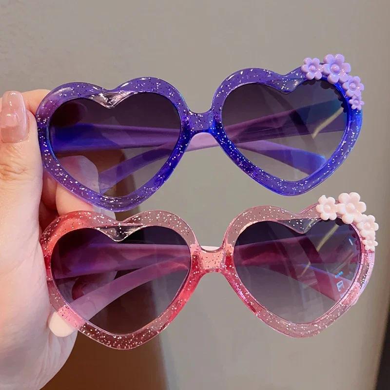 Girls Boys Love Heart Sunglasses Outdoor Sun Protection Children Lovely Flower Vintage Sun Glasses Classic Kids Eyewear Uv400
