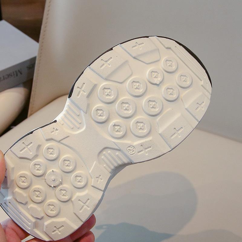 Girls' sports shoes Children's dad shoes Spring light and breathable casual shoes 2025 new medium and older children's and boys' shoes