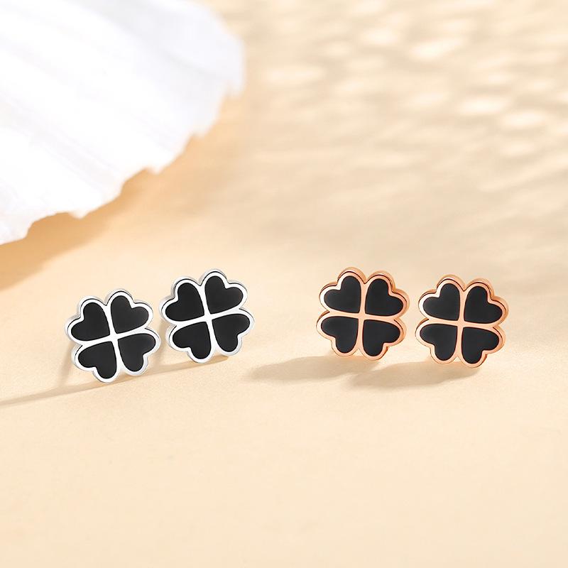 S925 Sterling Silver Korean Style Four-Leaf Clover Heart Stud Earrings for Women
