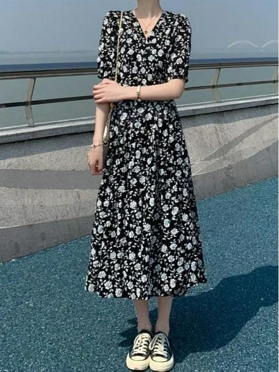 Elegant Floral Print Dress: Fresh Forest Girl Style, Simple and Gentle, Age-Reducing, Waist-Cinching Design