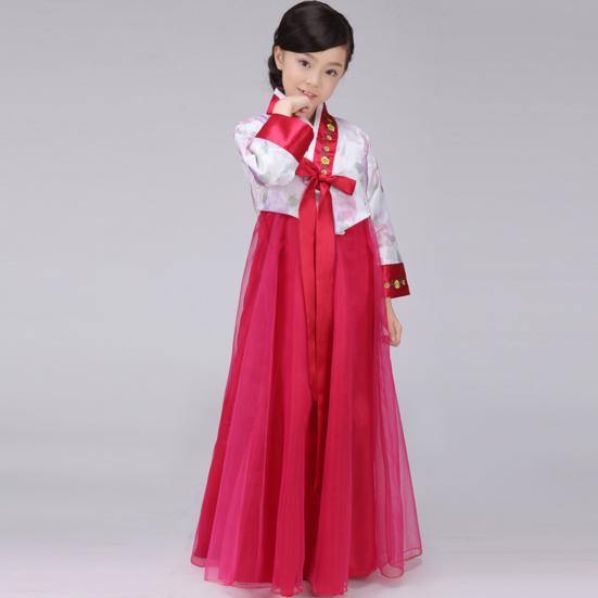 1 Set Korean Hanbok Girls Dance Costume Set Exquisite Embroidered Design Clothing for Performances Photography