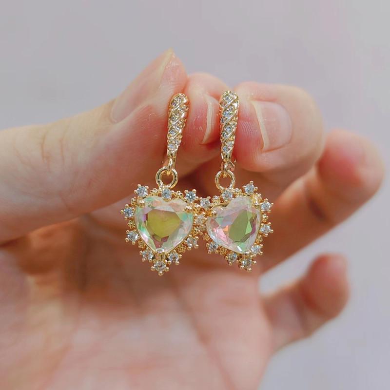 Mehrfarbige herzförmige Kristall-Tropfen-Ohrringe für Frauen 2023 neue Mode Goldfarbe Hochzeit Verlobungsfeier Schmuck Zubehör