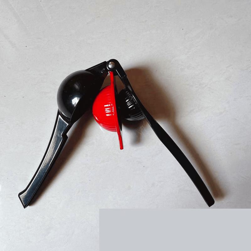 

Manual Lemon and Citrus Juicer
