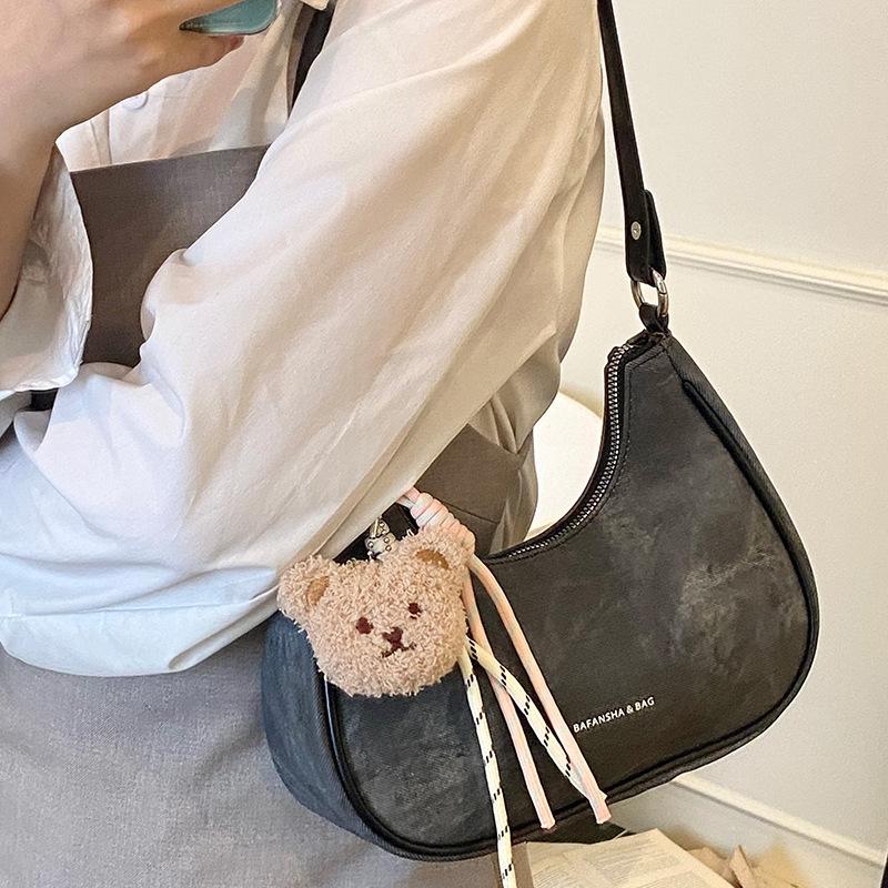 Summer fashion underarm trend dumpling bag high value fashion shoulder bag niche messenger bag