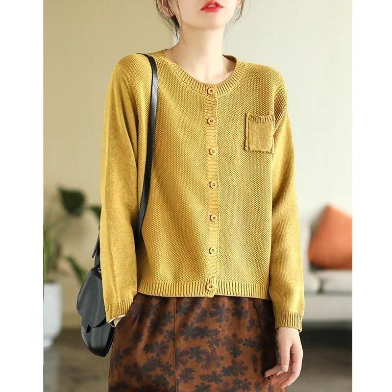 Women's Retro Knit Cotton Cardigan: Round Neck, Long Sleeve, Autumn Casual Short Sweater.