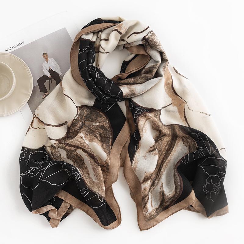 

Elegant And Luxurious Mountain Camellia Plain Weave Scarf For Women S Fashion Commuting, Printed Neck Protection Scarf, Elongated Shawl 85*180cm