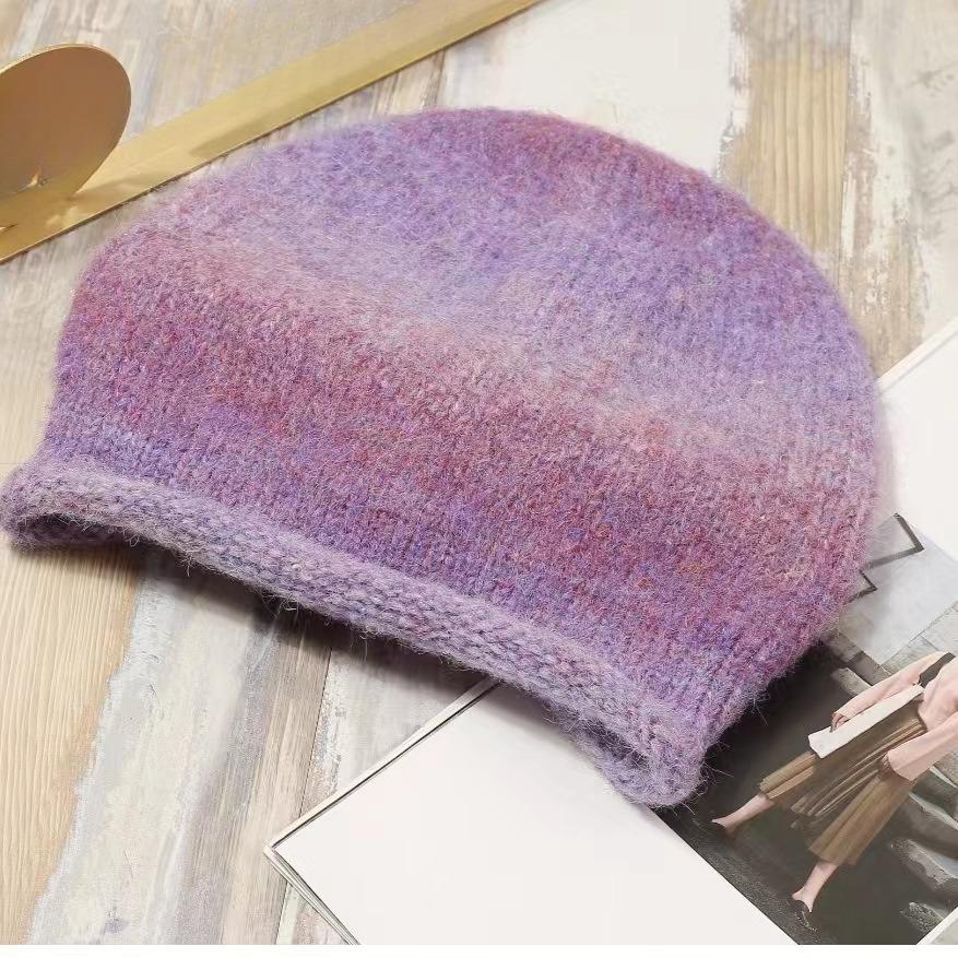 

Women Autumn Winter Loose Warm Cold Beanie Hat Versatile Rainbow Dopamine Face Small Curling Stack Knitted Hat фіолетовий