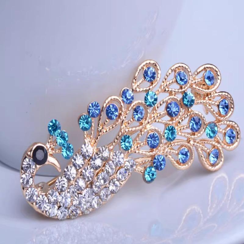 1Pc Delicate Peacock Brooch for Women Men Fashion Peacock Animal Brooches Pins Jewelry Trendy Accessories Party Gifts