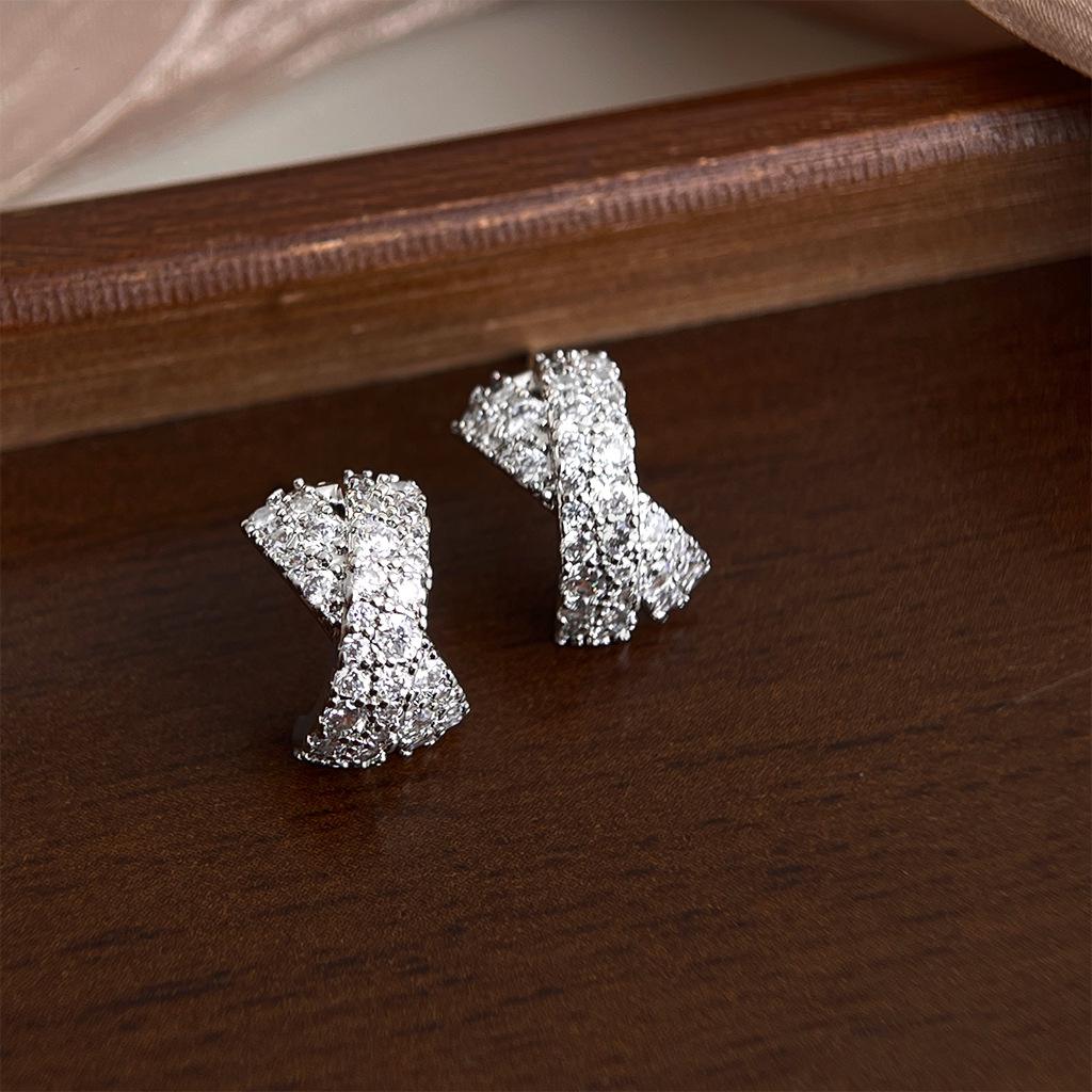 Geometric Criss-Cross Zircon Earrings, 925 Silver Needle, High-End Light Luxury, Versatile Jewelry for Women
