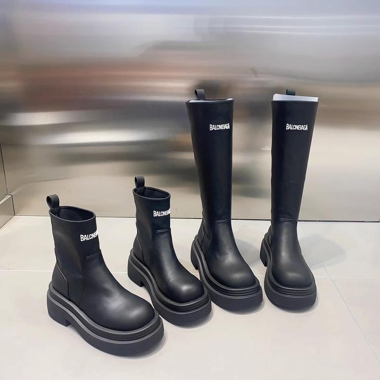 Letters But Knee Medium-high Boots for Women, New Thick-soled and Thin Rear Zipper Chimney Boots In Autumn and Winter