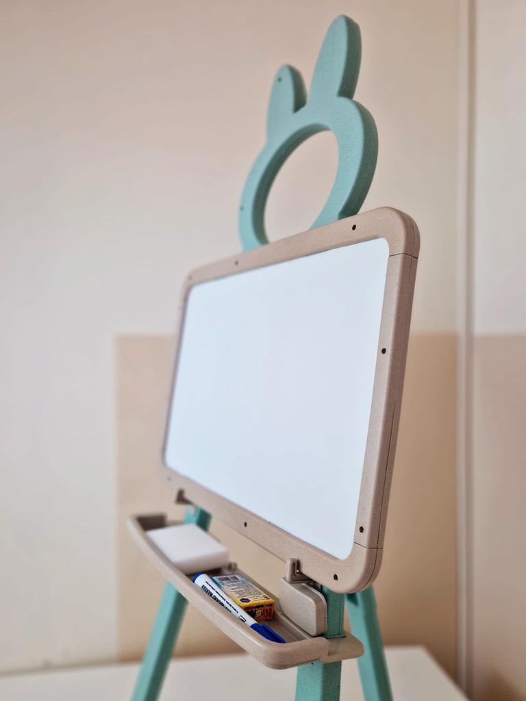 toy drawing board white