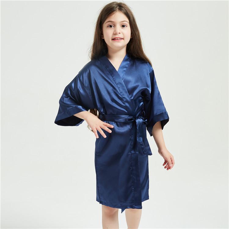 Kids' Solid Color Imitation Silk Bathrobe - Plain, Lightweight Design for Boys & Girls