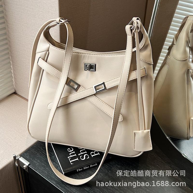 Large-capacity Bags Women's Spring and Summer Versatile 2025 New Simple Shoulder Bags Are Popular This Year for Commuting To Work Tote Bags