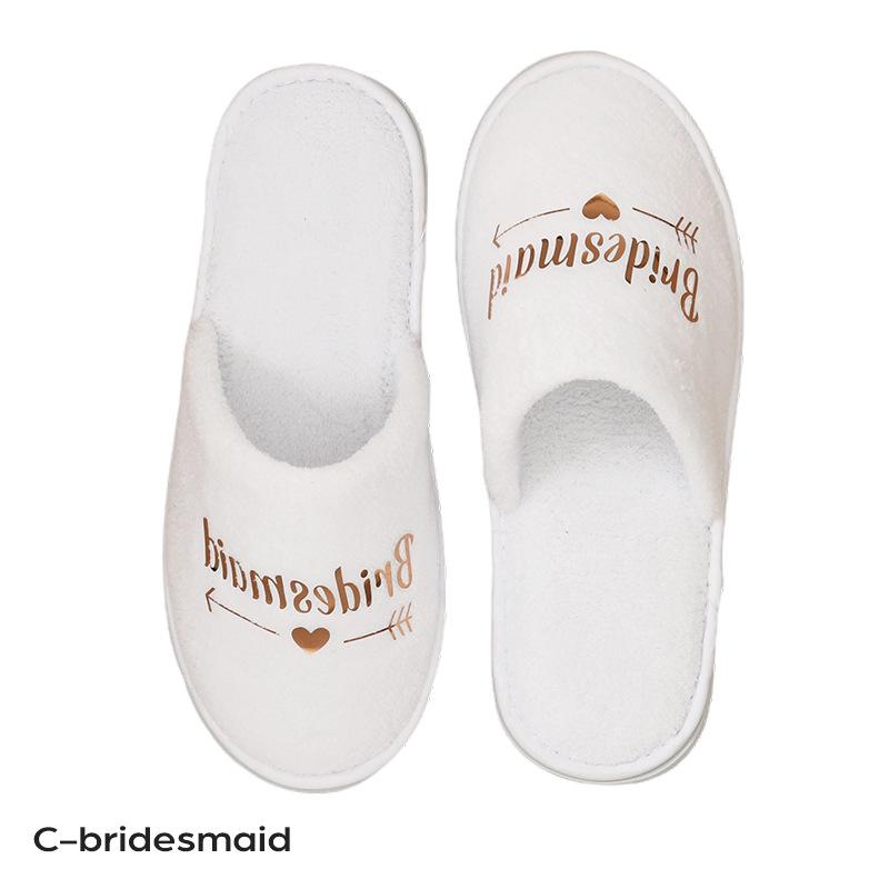 Fashion Bridal Party Slippers Set, Coral velvet Close-toe With Golden Letter Lightweight Plush Cozy Flats, Non-slip Soft Sole For Bride