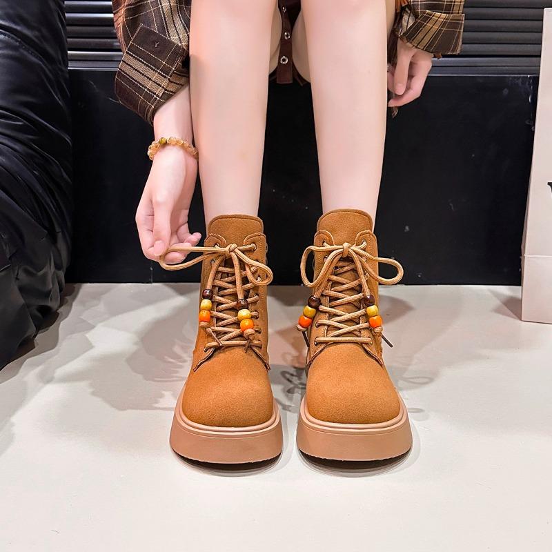 2025 Neue Damen Stiefel mit dickem Absatz Frühling Herbst Hohe Qualität Wildleder Runde Zehe Handgefertigt Retro Klobige Plateau Stiefeletten Dame