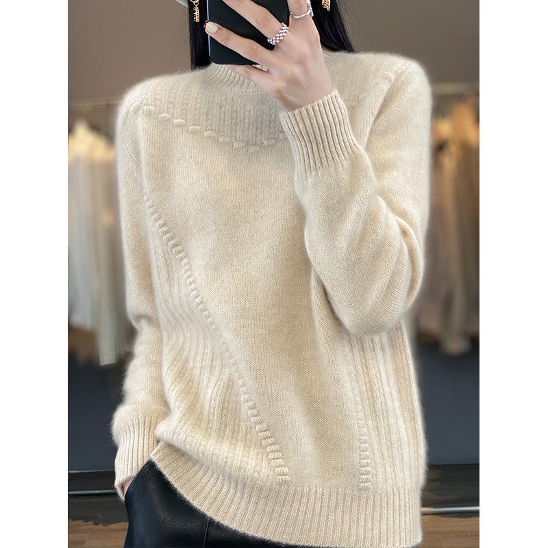 Women's Thickened Short Sweater with Half-High Collar - Cozy Cashmere Blend, Loose Fit, Long Sleeve, Winter Base Layer, Lazy Style.
