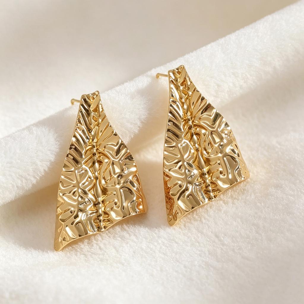 European and American Simple and Versatile Triangular Printing Stud Earrings Necklace Set Metal Style Light Luxury Jewelry Women