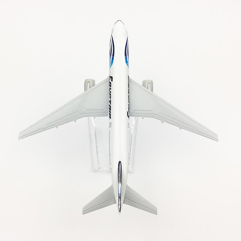 1/400 Scale 16cm EGYPT AIR AEROPLANE MODEL BOEING 777 AIRPLANE Aircraft Model Planel Airplane Diecast Metal Pla