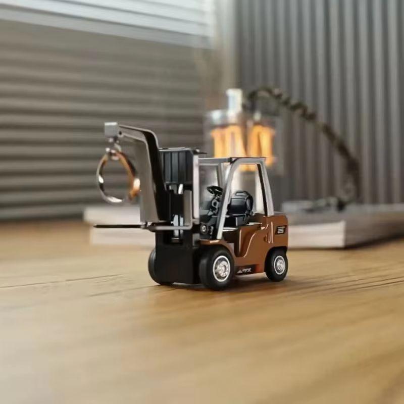 Nouveau chariot élévateur en alliage télécommandé 1/64 Véhicule d'ingénierie Jouets de table Modèle Collection Cadeau Pour Garçons