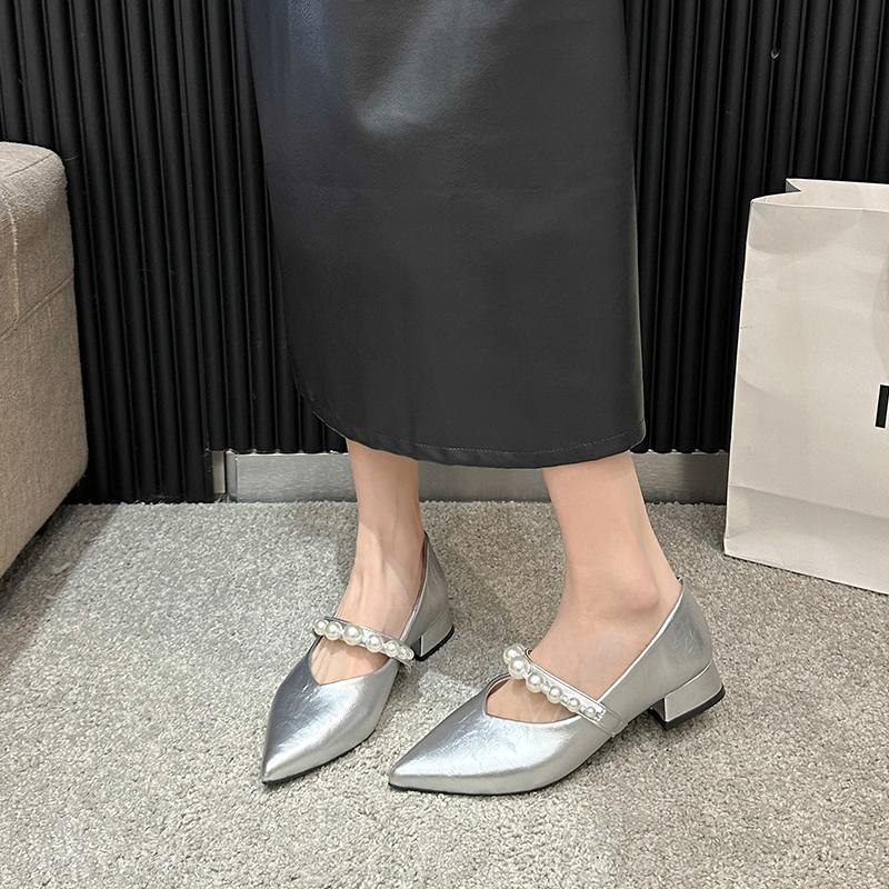 Fashion Spring new coarse heel shoes women's fashion pointed head shallow mouth beaded waterproof non-slip low-top shoes
