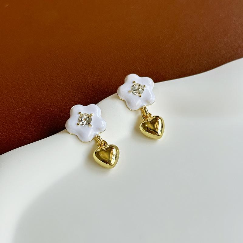 Simple And Sweet Oil Dripping Flower Love Light Luxury Temperament High-End Design Stud Earrings