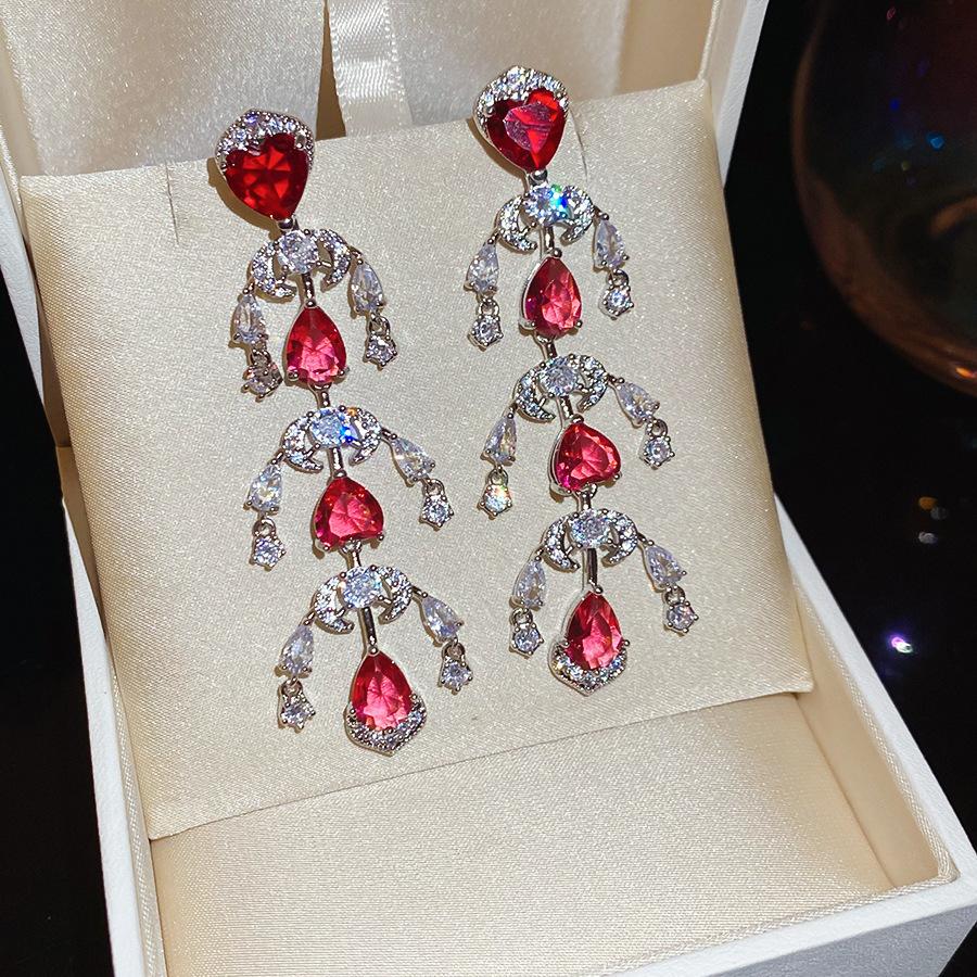 Silver Needle New Chinese Zircon Leaf Water Drop Earrings Light Luxury Premium Sense Earrings Retro Court Style Temperament Earrings Women