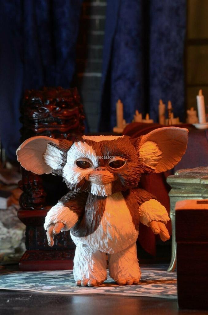Gremlins Action Figure Gizmo NECA 7"