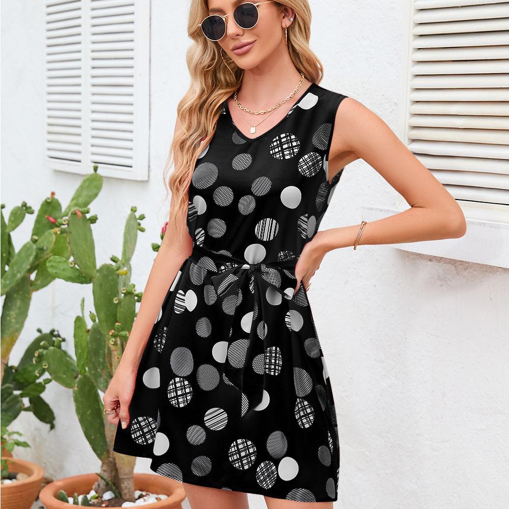 Letnia damska sukienka w stylu retro z falą w kropki, ubrana w talię, uczta damska spódnica