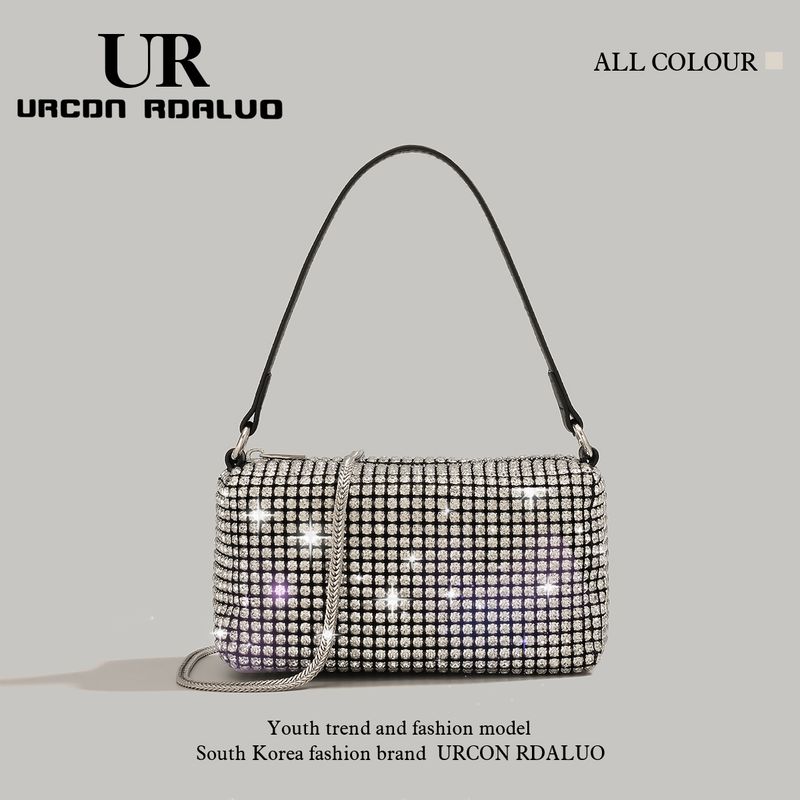 

Ur King Rhinestone Birthday Gift Hand Holding Dinner Bag Silver