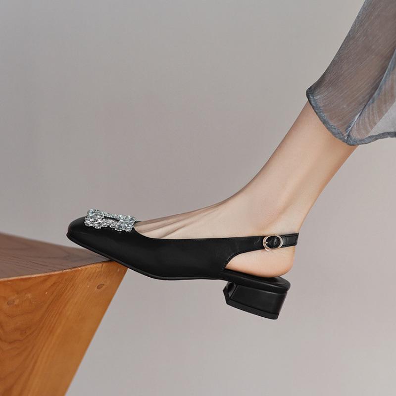 

New comfortable bag head sandals casual solid color square head buckle large size rubber sole summer empty flat bottom sandals women 43 чёрный