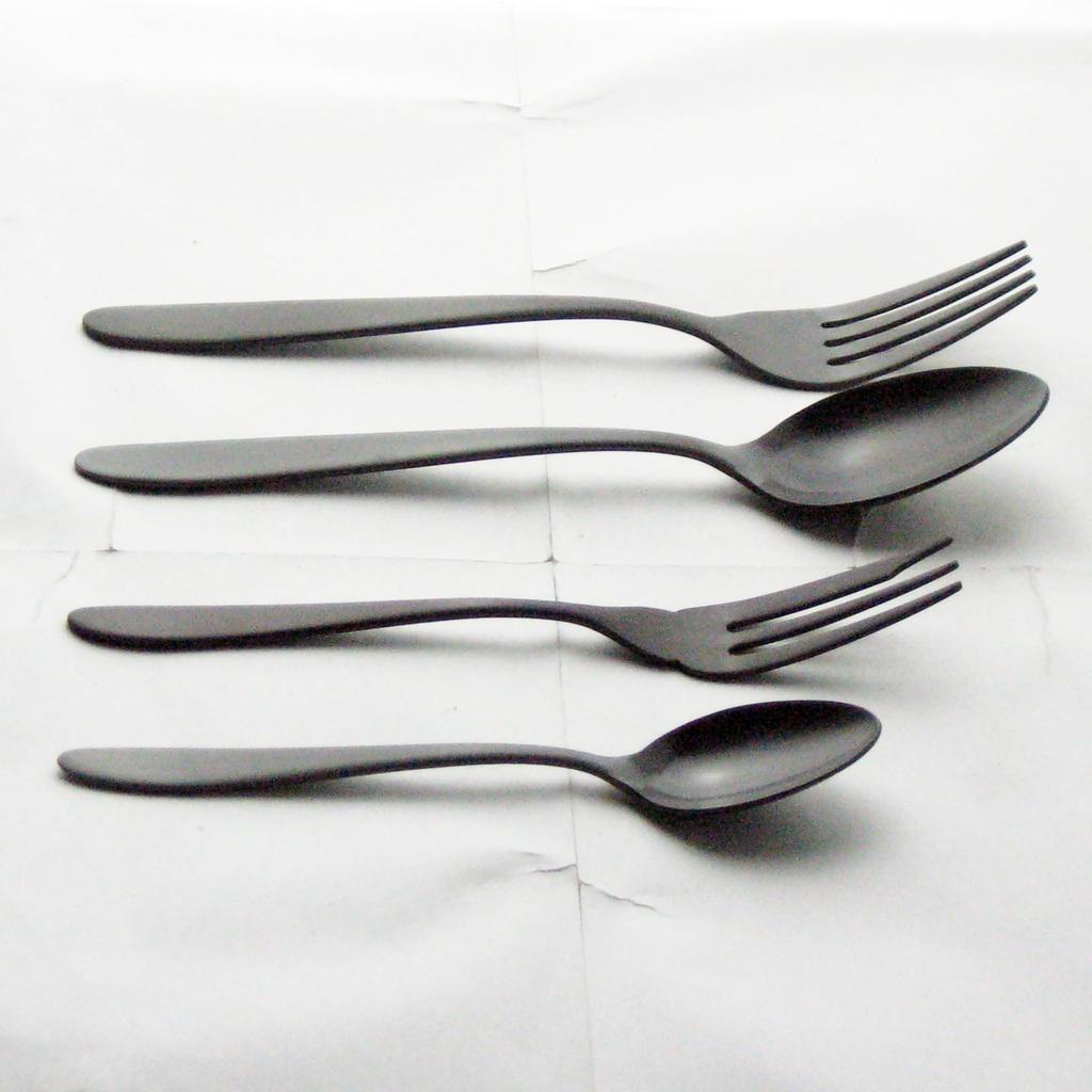 Nagao Tsubame-Sanjo Sumi-Tamari Dinner Cutlery Set (8 pieces), 18-0 Stainless Steel, Black Oxide Color, Made in Japan