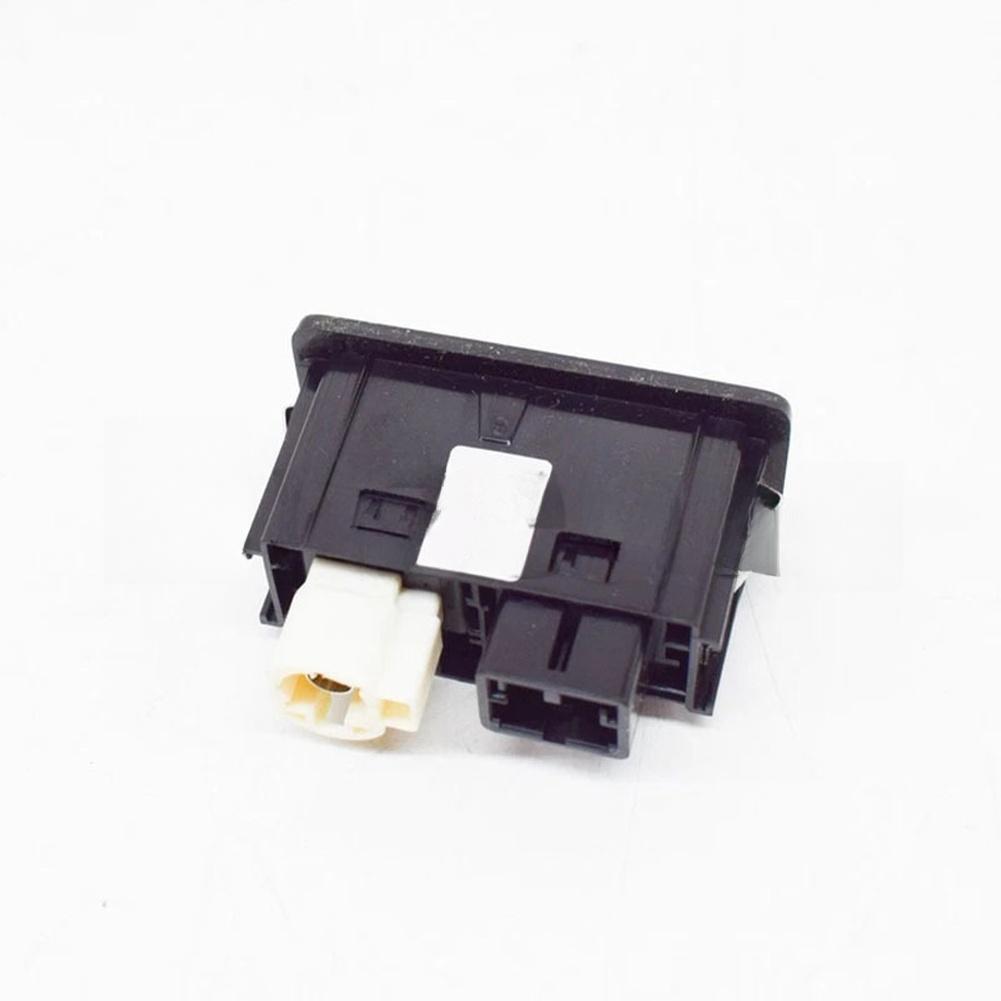 For Car Dashboard USB Port USB Connector USB Connection Compact Design Vehicle-specific Fitment For Golf VII 2012 08-2017 03