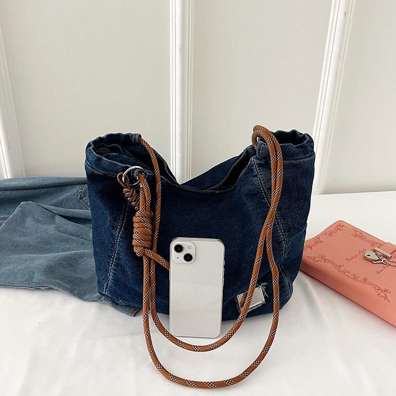 Damen 2025 Denim Schulter-Tote mit großem Fassungsvermögen - Trendig & Strukturiert