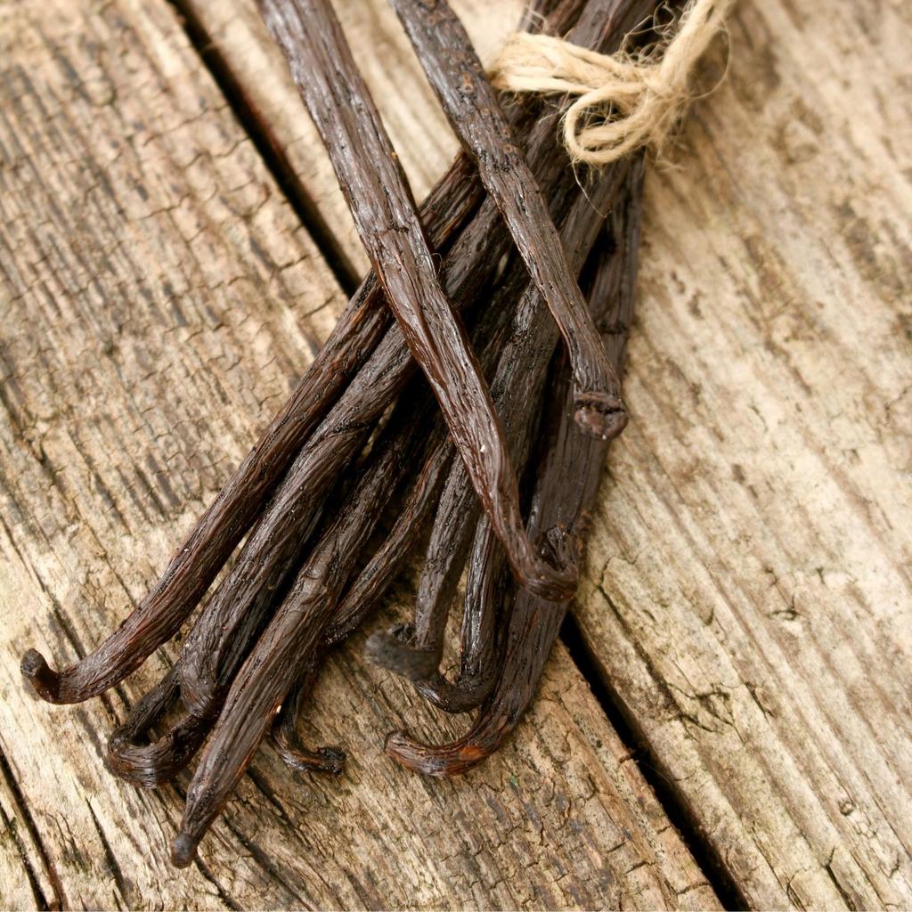 Wanilia Laska 12-14 Cm 16 Sztuk Laski Wanilia Bourbon Madagaskar Oryginalne