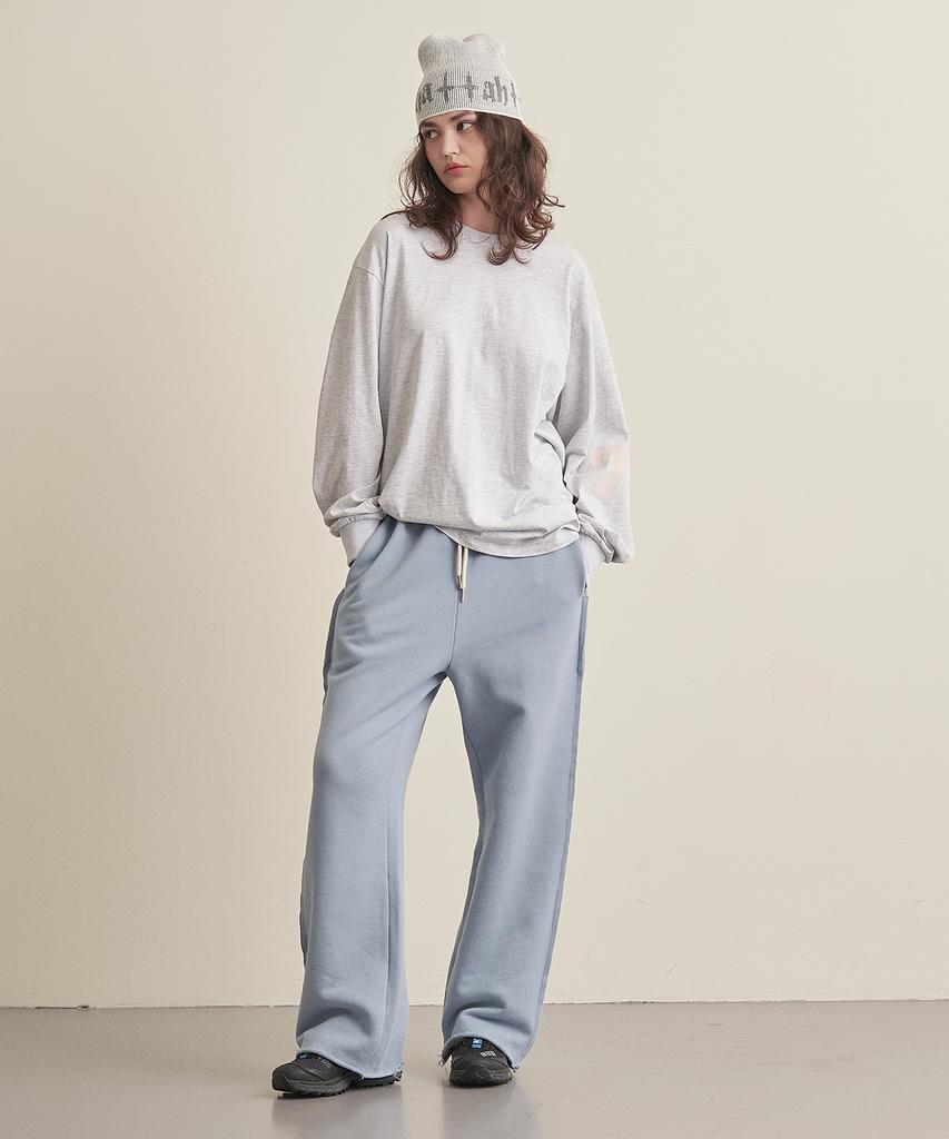 Iteoneolmomeonteu Cutting Line Sweatpants _ Sky Blue