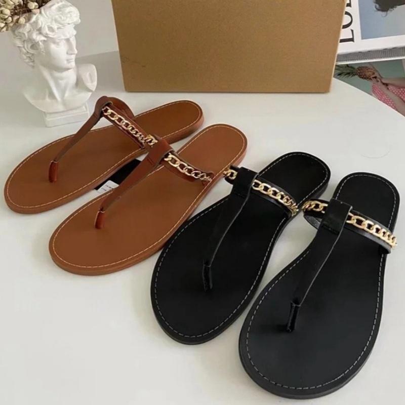 Fashion 2025 Fashion Casual Flat Flip Flops Summer New Casual Comfortable Famle Sandals Metal Decoration Plus Size Slipper Zapatos Mujer
