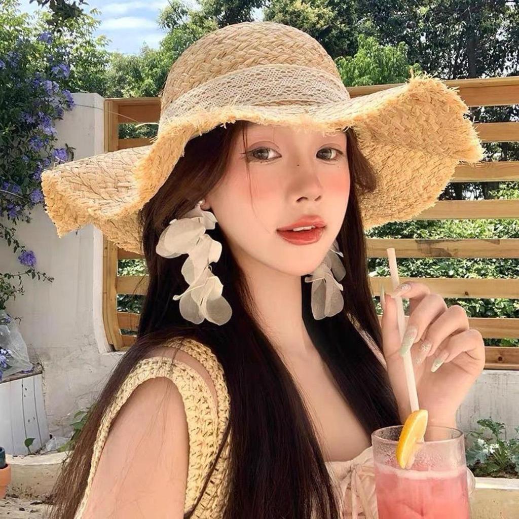 Französischer Strohhut mit Spitzenbesatz - Sonnenschutz Strandhut