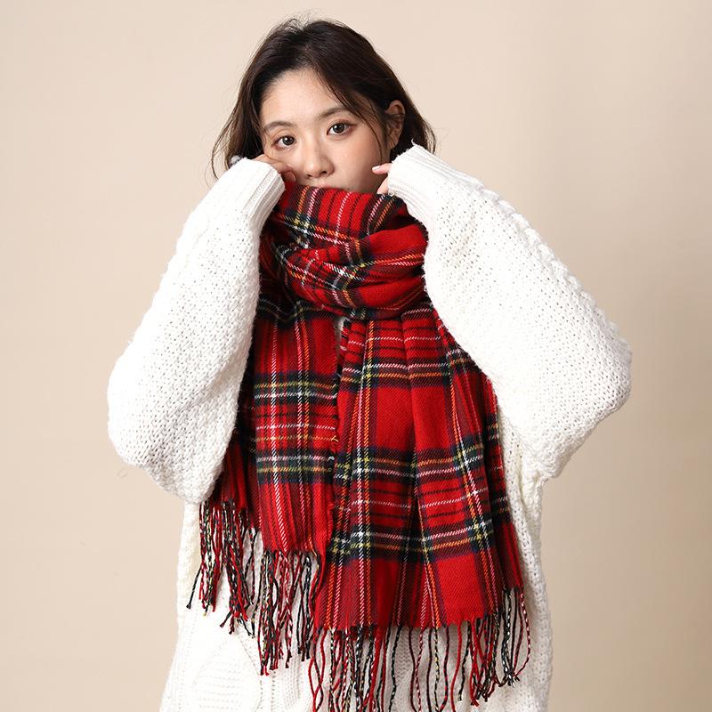 Christmas red plaid scarf women's winter warmth retro senior sense new gift scarf shawl student