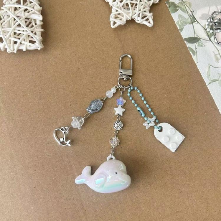 Cuteness Dolphin Beaded Keychain Unique Key Holder Acrylic and Alloy Texture Beaded Keyring for Stylish Youthful Women