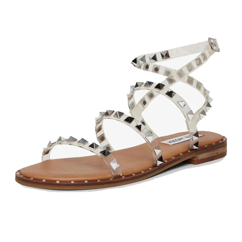 Fashion 2024 New Rivet Strong Flat Women Sandals Fashion Shoes Lightweight Non-slip Sabot Women's Summer Designer Studded Sandals