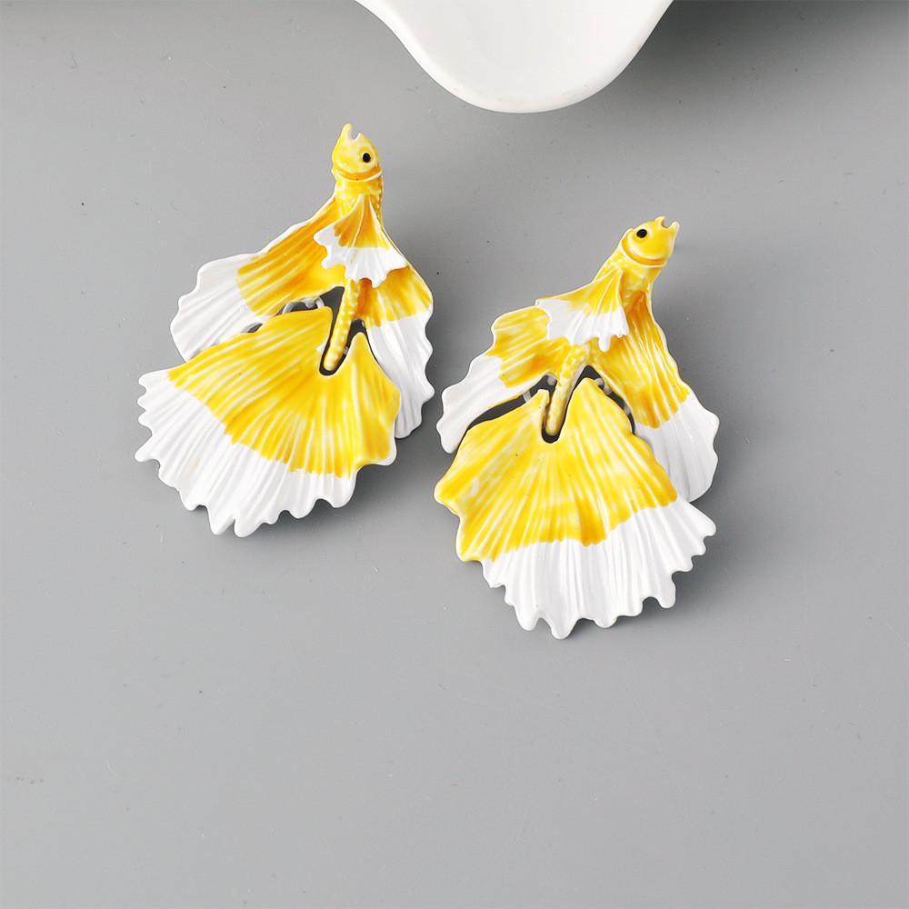 

Pinkdudu Alloy Cute Dripping Goldfish Stud Earrings Candy Color Design Retro Elegant Ear Accessories PD2343 жёлтый