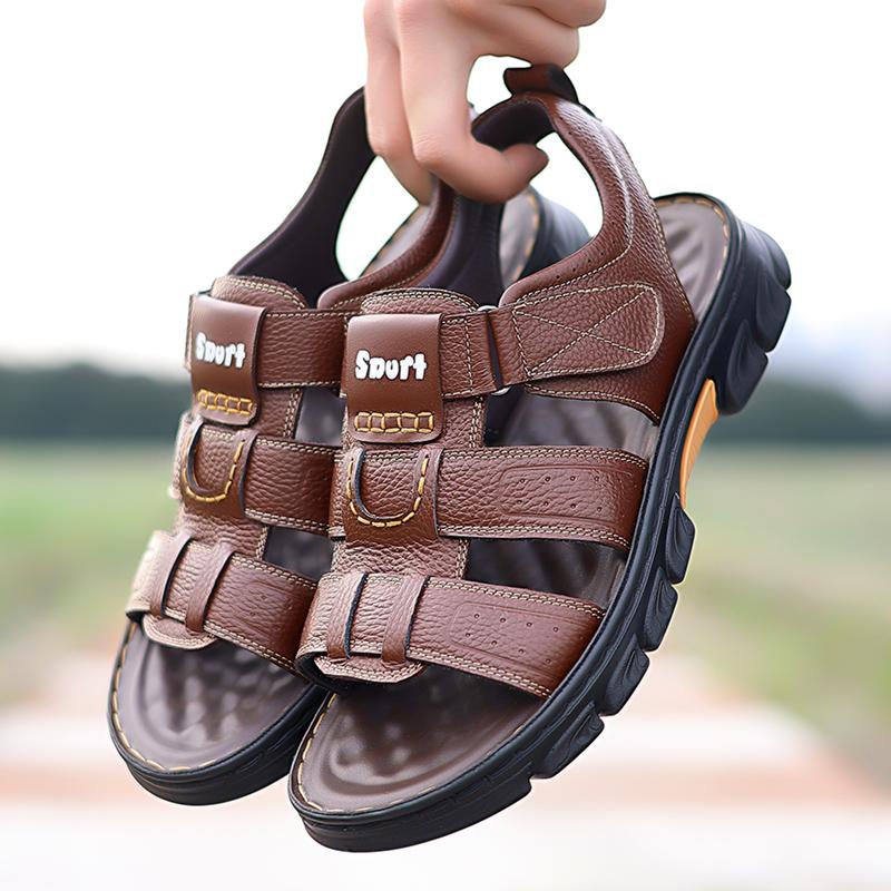 Breathable Mens Beach Shoes New Light Men's Sandals Non-Slip Man Summer Flats Anti-collision Toe Male Commercial Affairs Sandaly