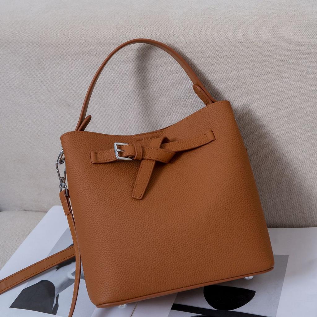 Cowhide Shoulder Women's Bag, Mother and Child Bag, Large-capacity Messenger Lady, Fashionable and Simple Versatile Bag Soft