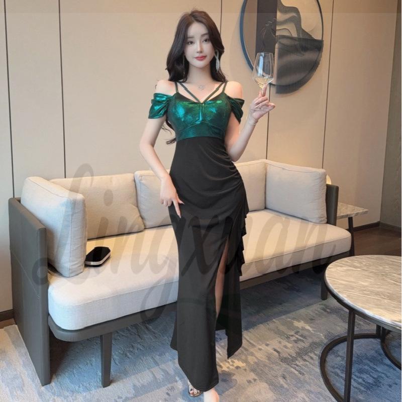 Elegant Strappy Bodycon Evening Gown with Slit and Low-Cut Design for Sauna Foot Bath Technicians Medium зелёный